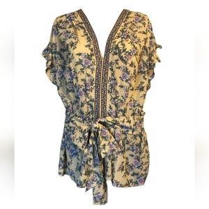 Max‎ Studio Top Tie Front Yellow Blouse Short Sleeve Floral Shirt Size 3X.